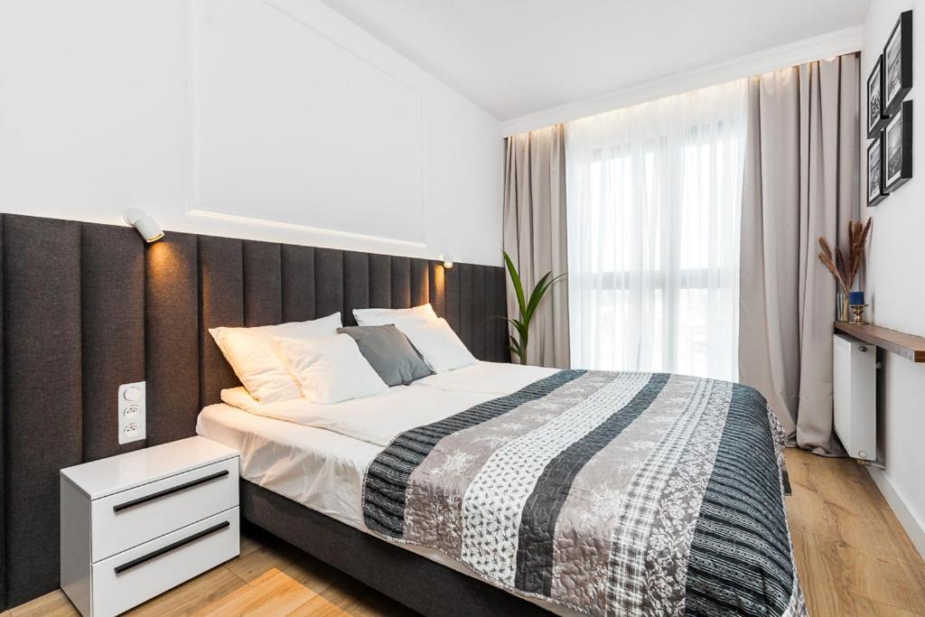 "Nowy Apartament" Sypialnia , Garaz, 1500 M Od Morza, Netflix Danzica Esterno foto