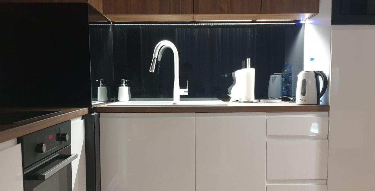"Nowy Apartament" Sypialnia , Garaz, 1500 M Od Morza, Netflix Danzica Esterno foto