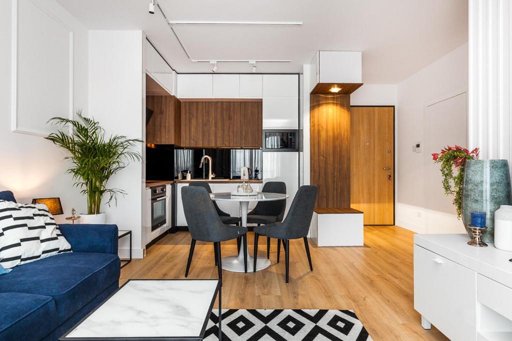 "Nowy Apartament" Sypialnia , Garaz, 1500 M Od Morza, Netflix Danzica Esterno foto